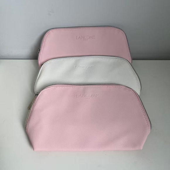 Lancôme Handbags - 3/10$ Lancome Cosmetic Bags